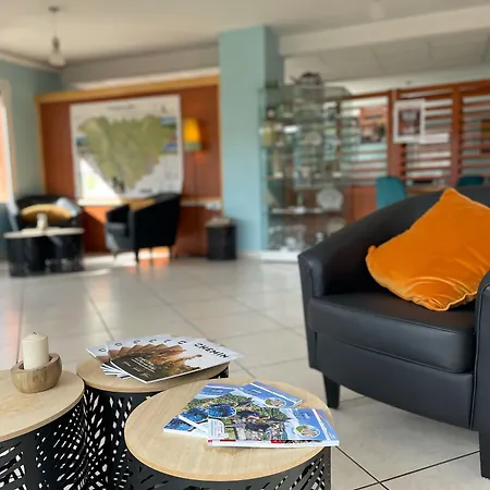 Deltour Le Puy En Velay 3* Brives-Charensac