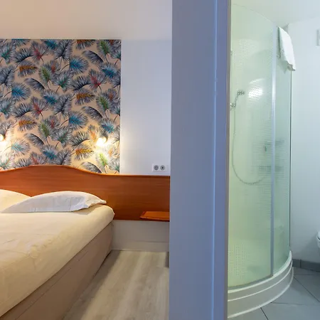 Deltour Le Puy En Velay ホテル Brives-Charensac