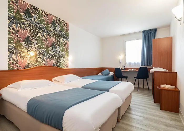 Hotel Deltour Le Puy En Velay 3*